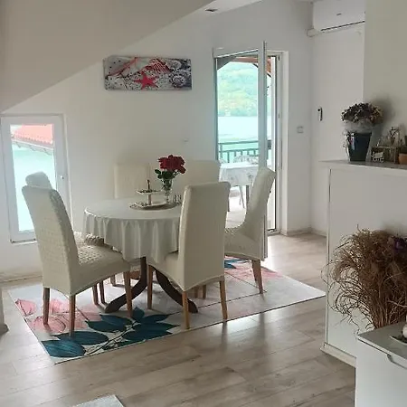 Lejla Apartmani - Jablanicko Jezero Konjic Exterior photo